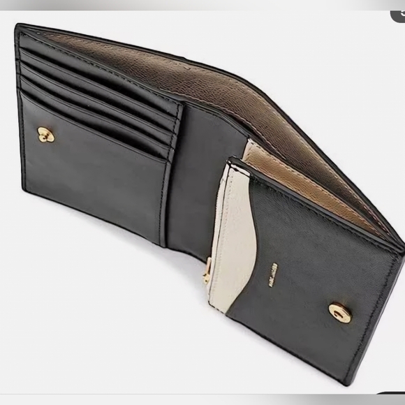 NWT MARC JACOB Genuine Leather wallet w multiple pockets - Picture 12 of 12